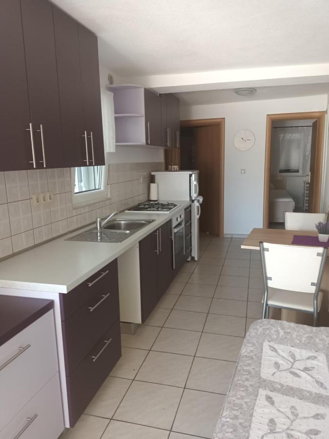 Volat Apartments Betina  Exterior foto